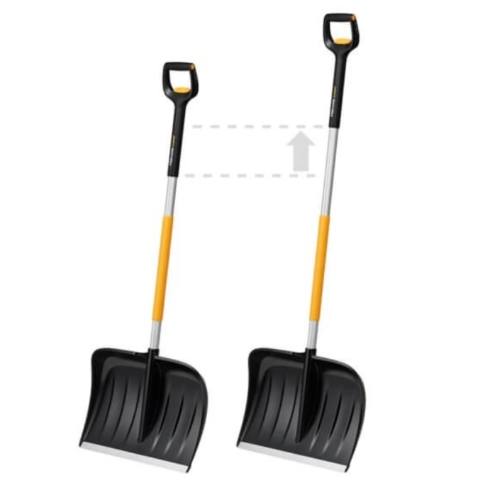 Fiskars X-series (1057189) Телескопічний скрепер для збирання снігу фото 1