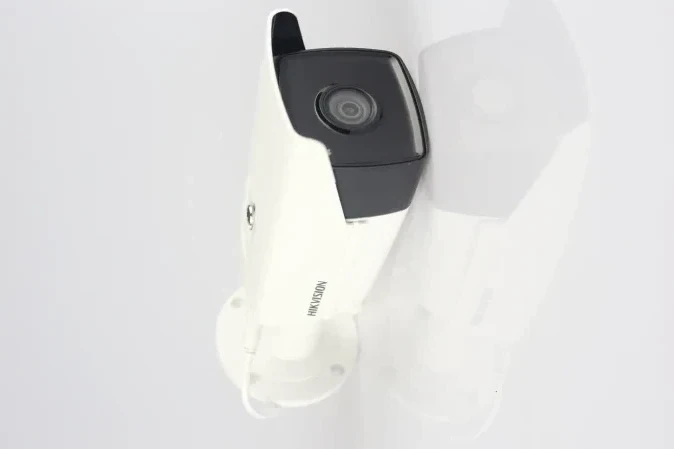 IP-камера Hikvision DS-2CD2T25FHWD-I8 (4мм) 2Мп з WDR фото 1
